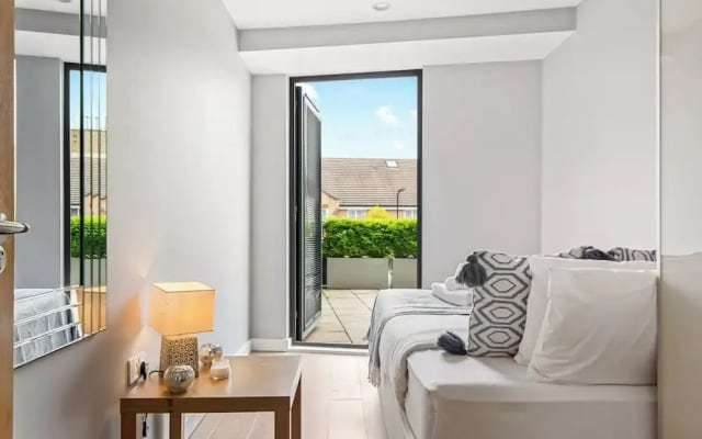 Chic and Modern Flats in Hoxton, Shoreditch