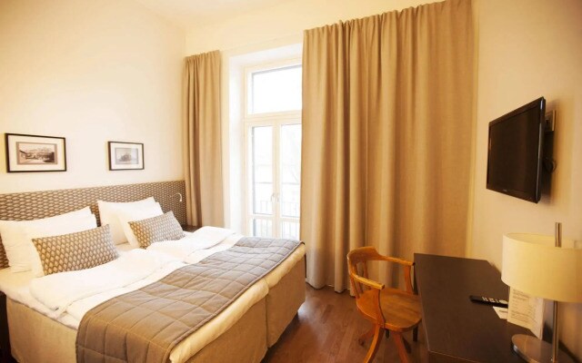 Regatta Spa Hotel