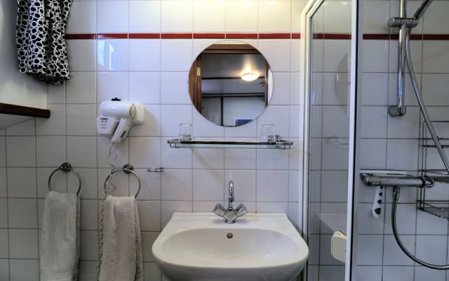 Hotelschip Sarah