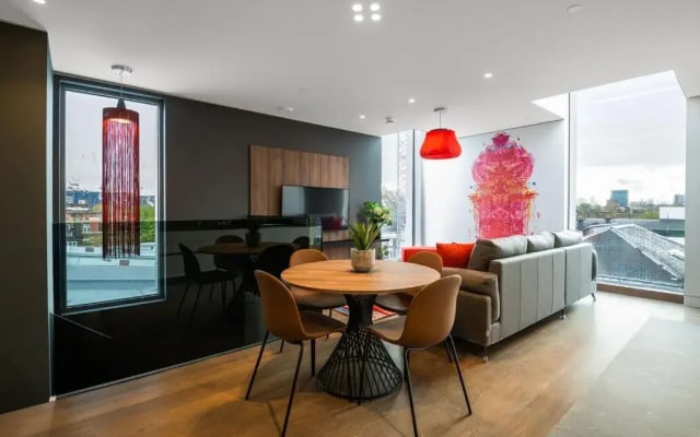 Mirabilis Apartments - Bayham Place