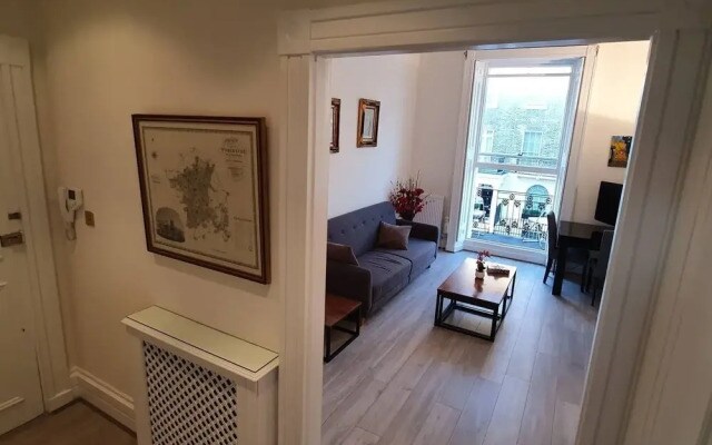 55 Lower Belgrave