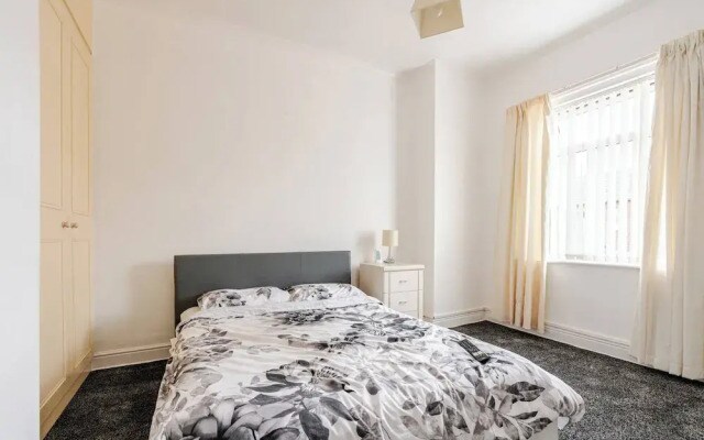 Ad7 Family Guest House