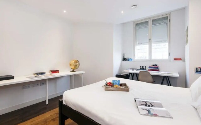 Bright Baker Street Apartment - AZS