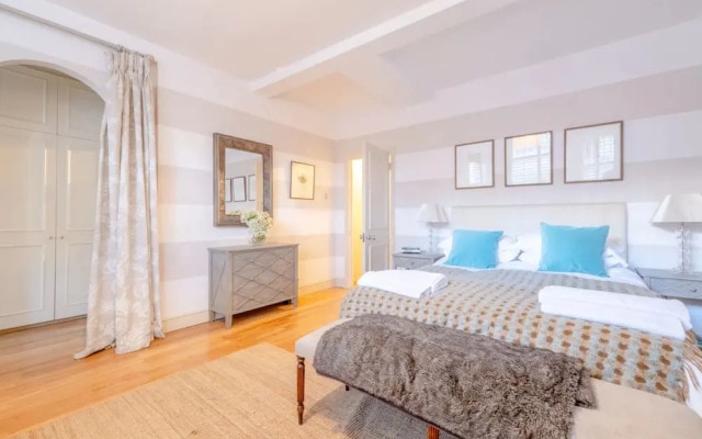 Quaint and Central Studio Flat - Chelsea
