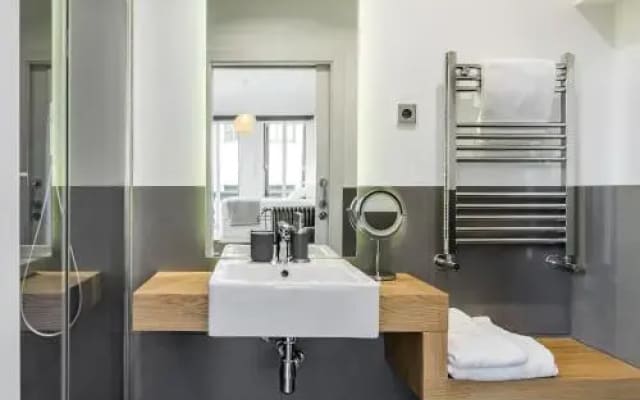 Home Suite Home Gran Via