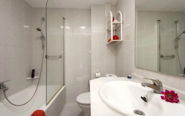 Apartment Nucleo Cristal, Decano Pedro Navarr No.1