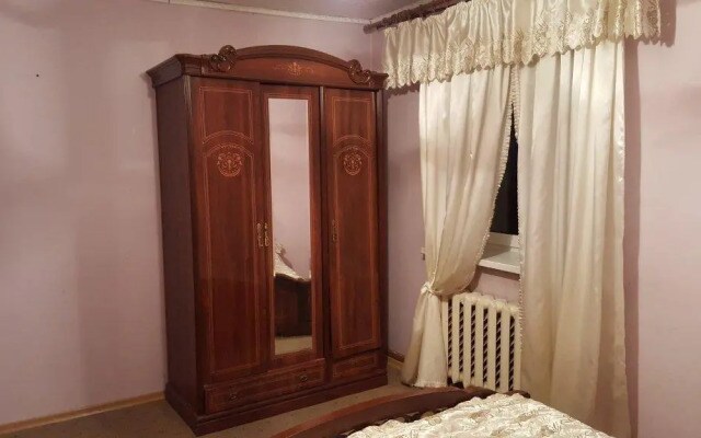 V Ugliche Guest House