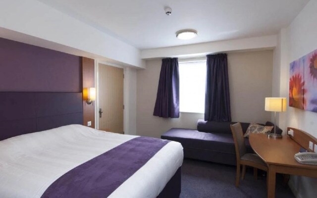 Premier Inn Crewe West