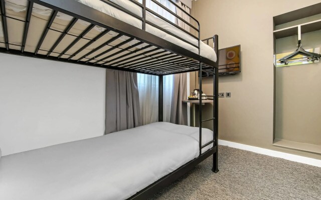 Heeton Concept Hotel Kensington