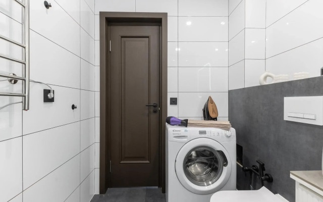 Апартаменты Comfort Home на Амирхана 11