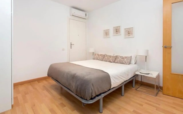 Spacious and Elegant 4 Bedroom with Private Terrace