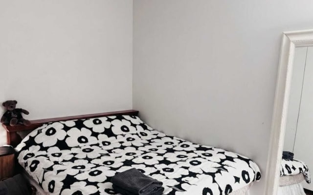 Bright Studio Apt. with Private Balcony