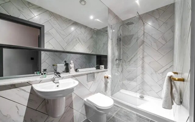 Duke Street Townhouse by EPIC
