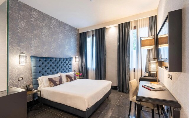 Venice Times Hotel