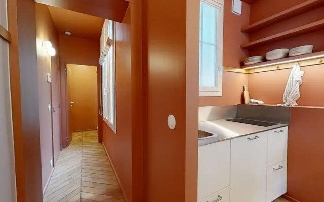 Delightful 1-bed Studio w Shared Co-working Space