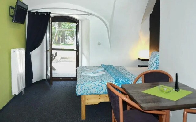 Hotel Jiricná