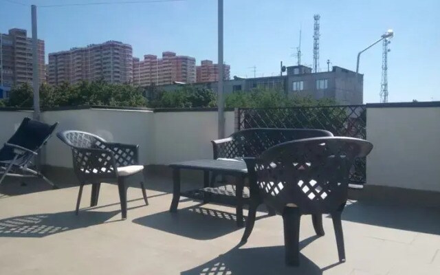 Hostel California