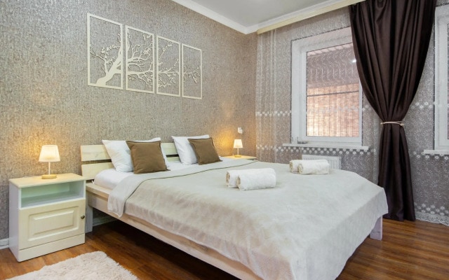 Rooms Apartments (Румс Апартментс) на улице Акопянца