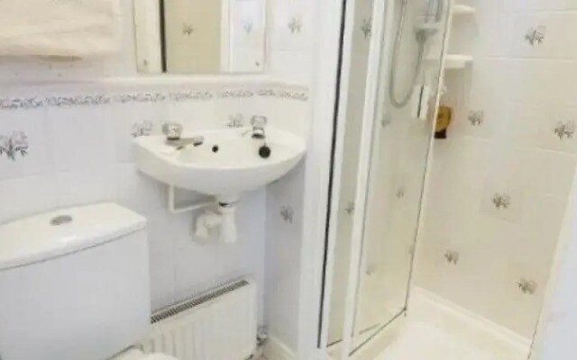 Braemar Guest House