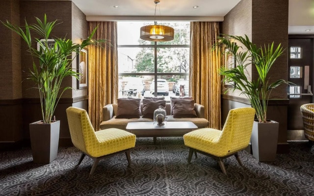 Best Western Cresta Court Hotel Manchester