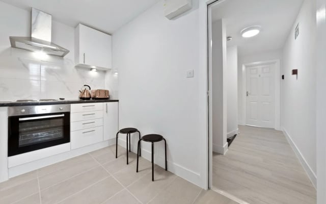 Stunning Ensuite Studio Crystal Palace London Se20