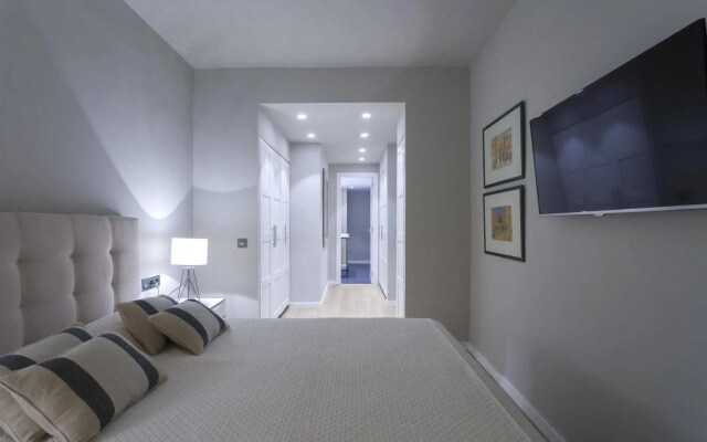 PYR Select Salamanca Luxury