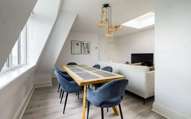 The St Johns Wood Classic - Snazzy 2bdr Flat