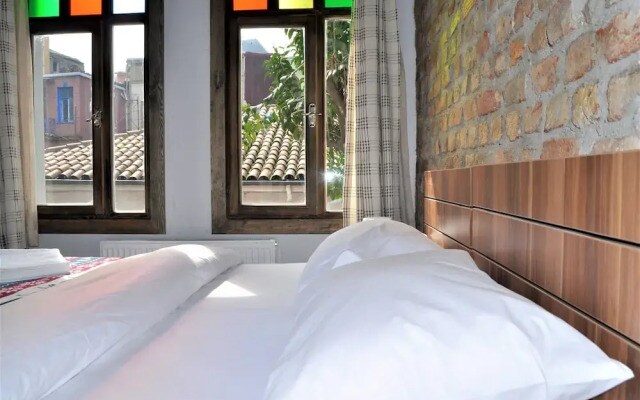 Rooftop Balat Rooms and Apartments Vodina