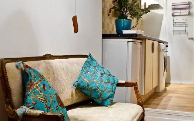 Studio Apartment On St Michaels Court