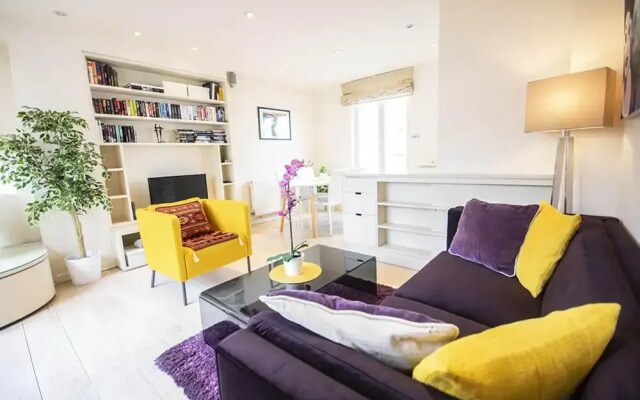 2-bedroom Notting Hill Apartment With Terrace, London