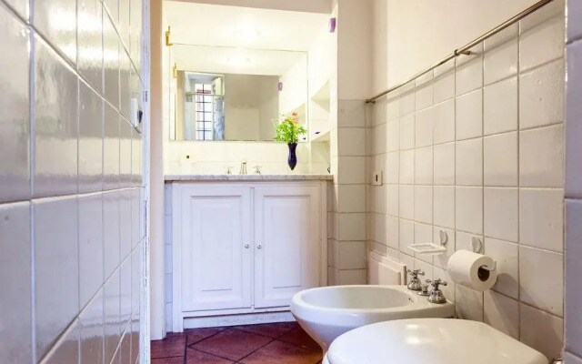 Navona Little Home