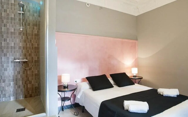 Violeta Hostel