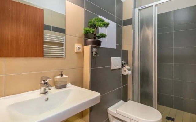 Paradise Apartment