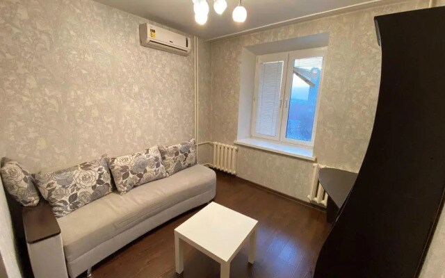 Home Hotel (Хоум Отель) на Кузнецкстроевском 1