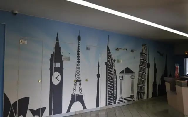 B&B HOTEL Rosny-sous-Bois Paris Est