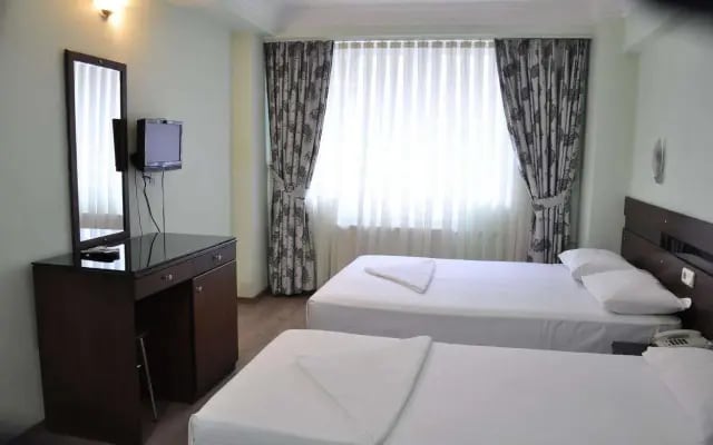 Hivas Hotel