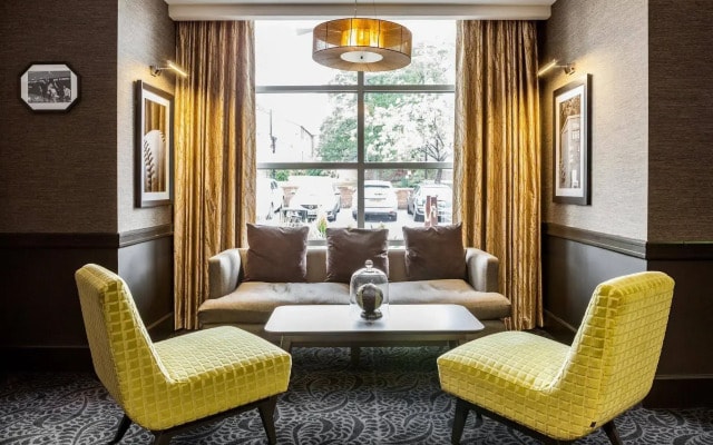 Best Western Cresta Court Hotel Manchester