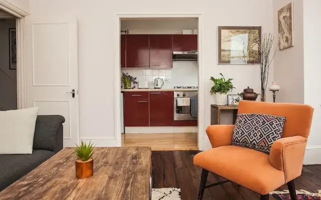 1 Bedroom Flat In Vibrant Brixton