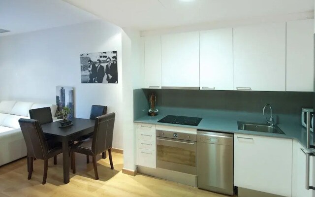 Roger de Lluria Design Aparments
