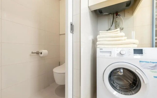 COZY&QUIET apartment with A/C in city centre