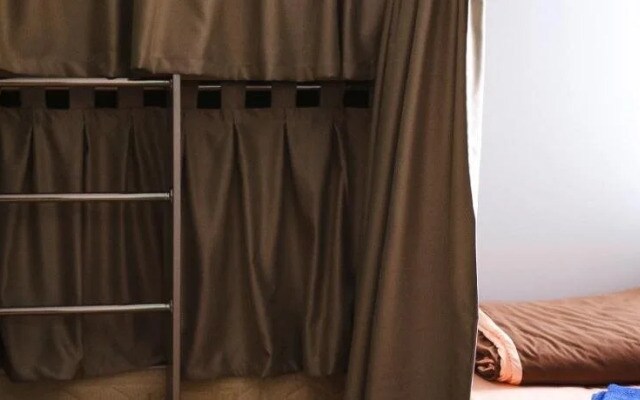 Karavan Hostel