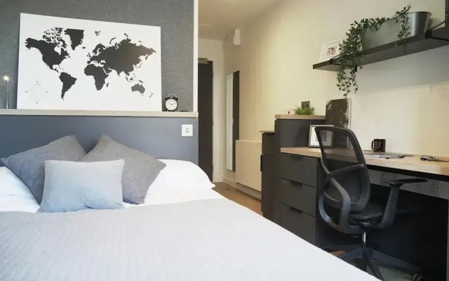Student only Premium Studio at Lewisham Exchange