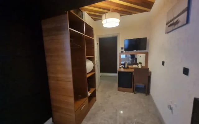 Costa Karakoy Hotel