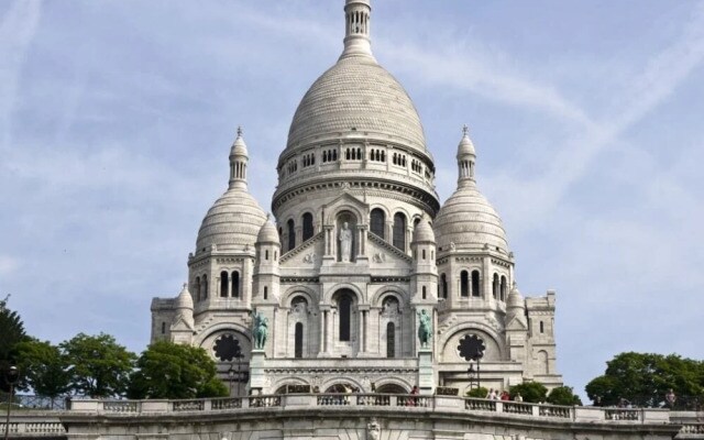 Charming & Luminous 2bd for 3p Close to Montmartre