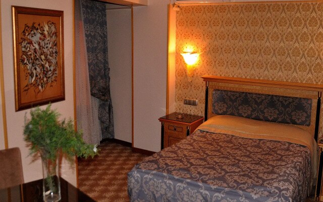 Grand Hisar Hotel