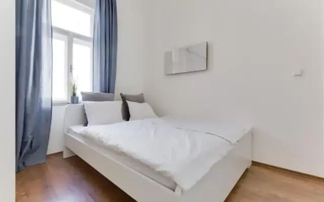 Benatska Apartment