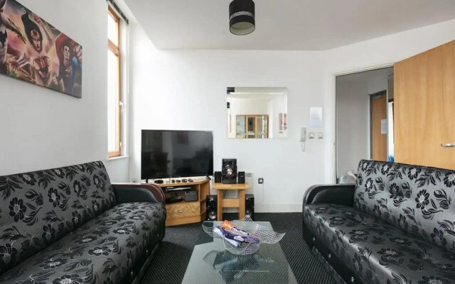 City Centre Apartment With Panoramic View
