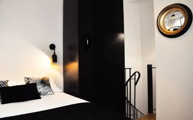 Charming duplex in Montmartre