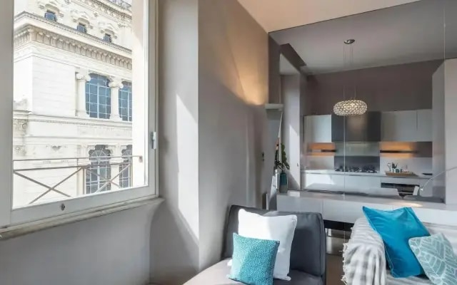 Stunning views over central Rome's rooftops