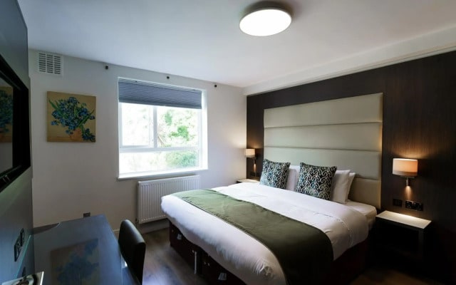 Penywern Apartment